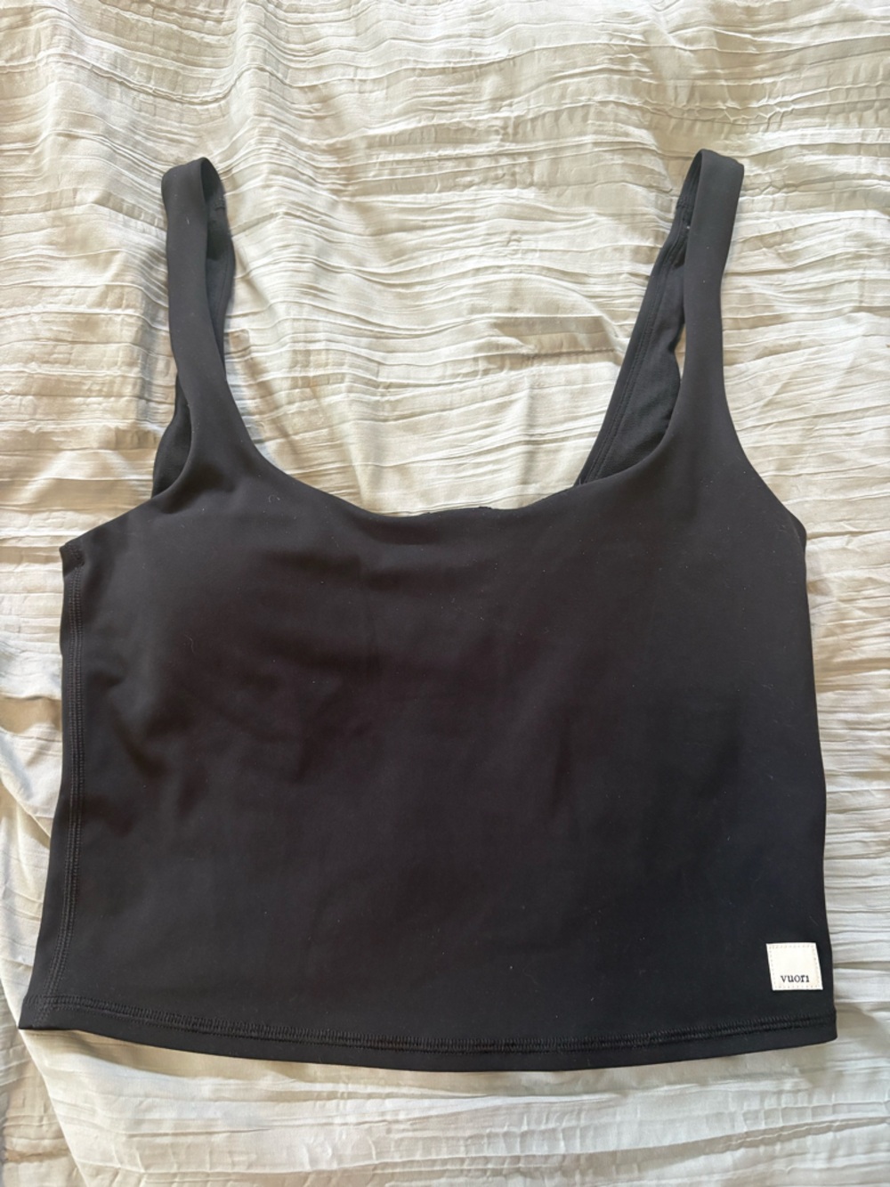 Vuori Black Square-Neck Crop Tank